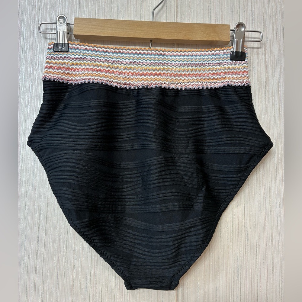 NWT Blooming Jelly Black High Waist Bikini Set Ribbed Crop Top Swimsuit M - Picture 9 of 9